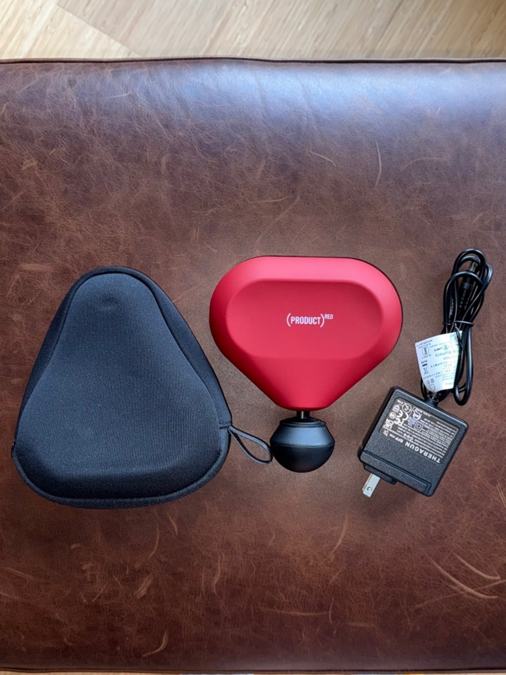 Theragun Mini | Limited Edition (PRODUCT) RED - Picture 3 of 14